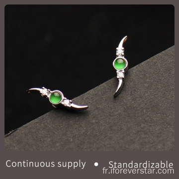 Boucles d&#39;oreilles en jadite de couleur verte en or blanc 18 carats